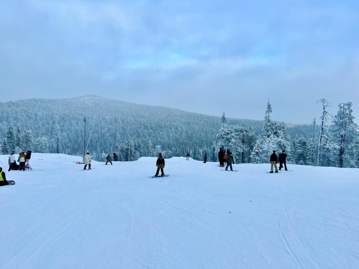 Villa Saarua: Ski-In Accommodation with Family-Friendly Amenities Ruka Exterior photo