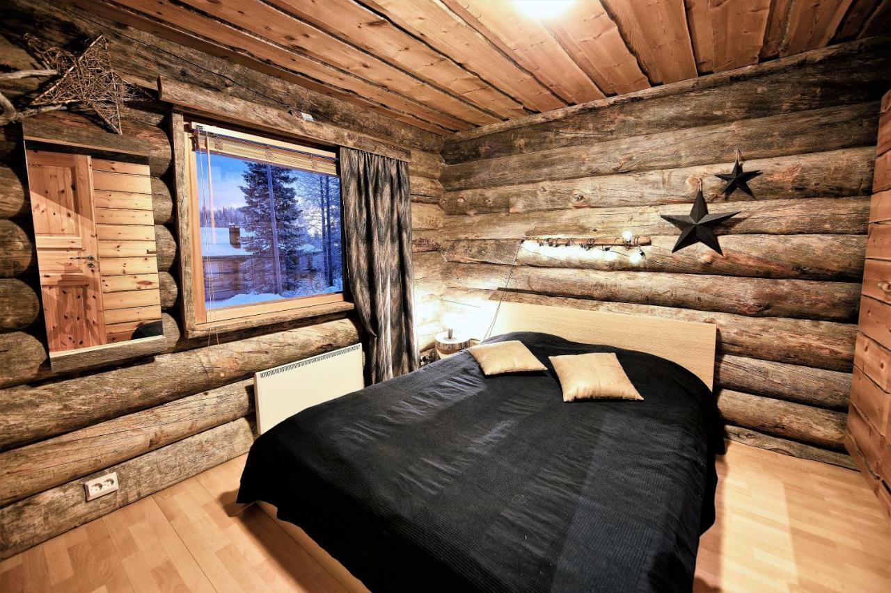 Villa Saarua: Ski-In Accommodation with Family-Friendly Amenities Ruka Exterior photo